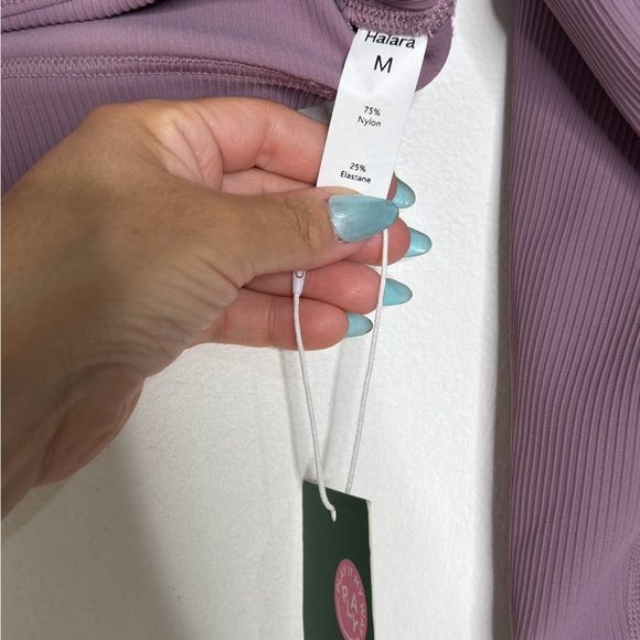 Halara Women's S White Plush Long Sleeve Thumb Hole Cropped Yoga Sports Top - Picture 2 of 8